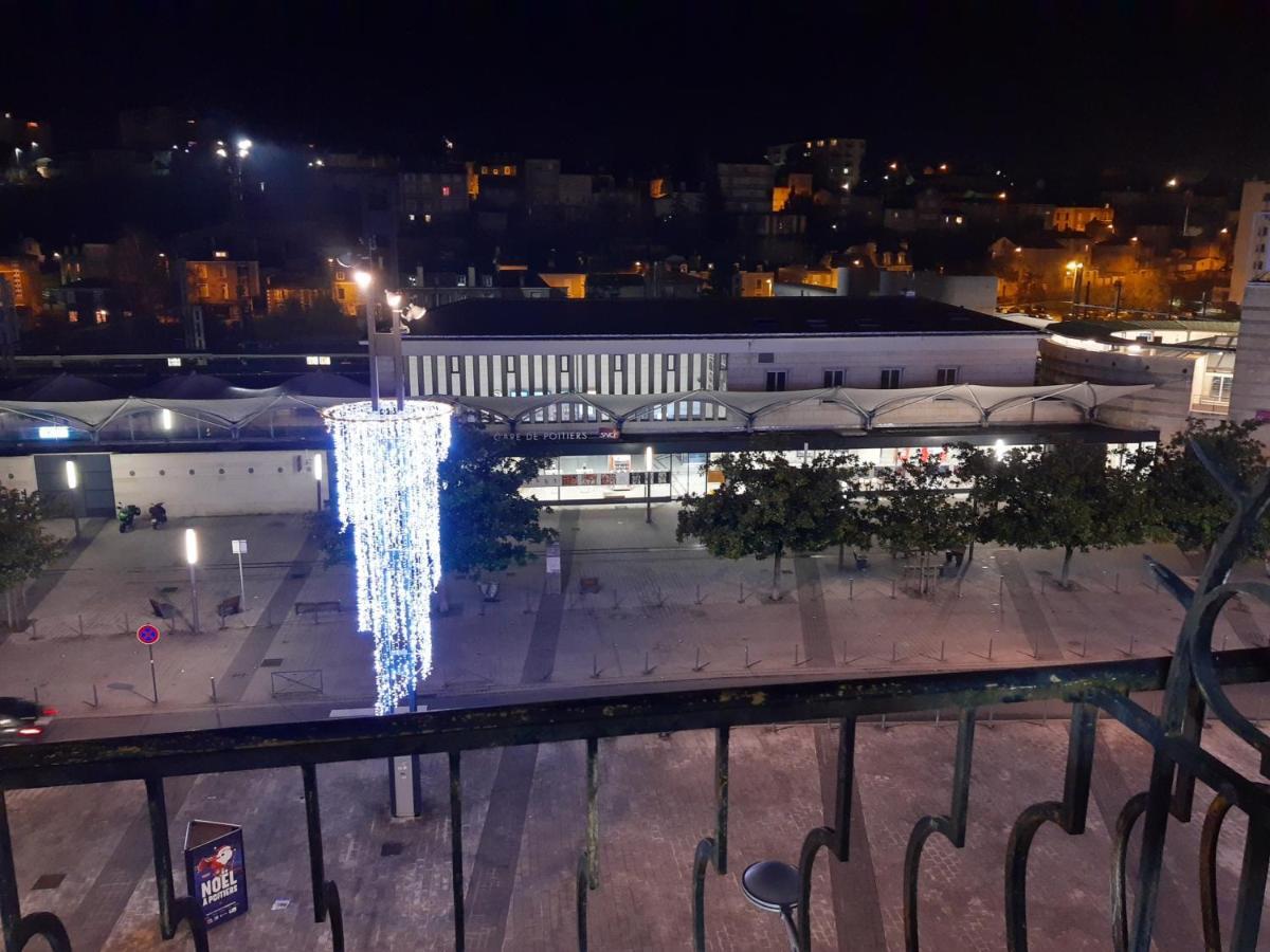 Helios Hotel Poitiers Bagian luar foto