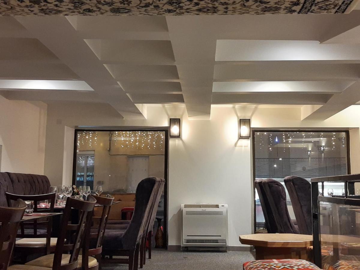 Helios Hotel Poitiers Bagian luar foto