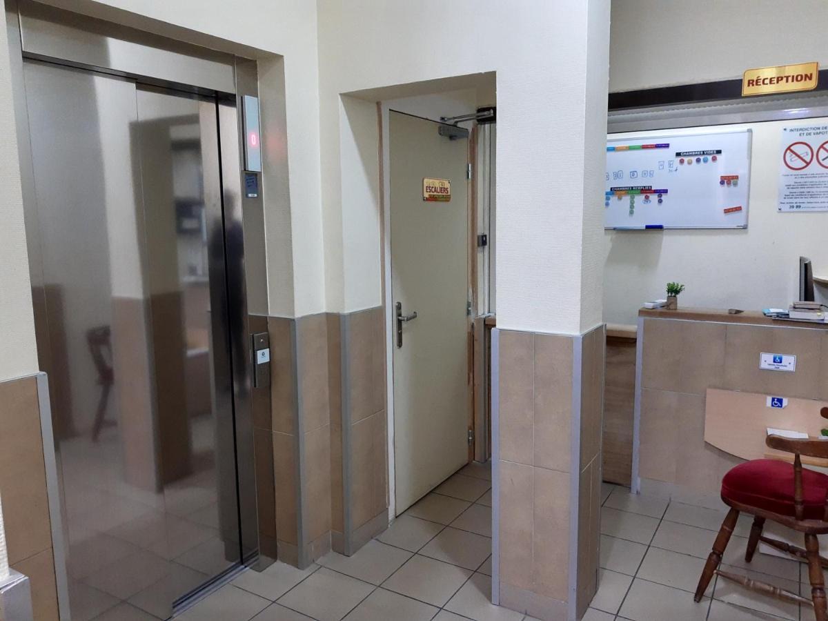 Helios Hotel Poitiers Bagian luar foto